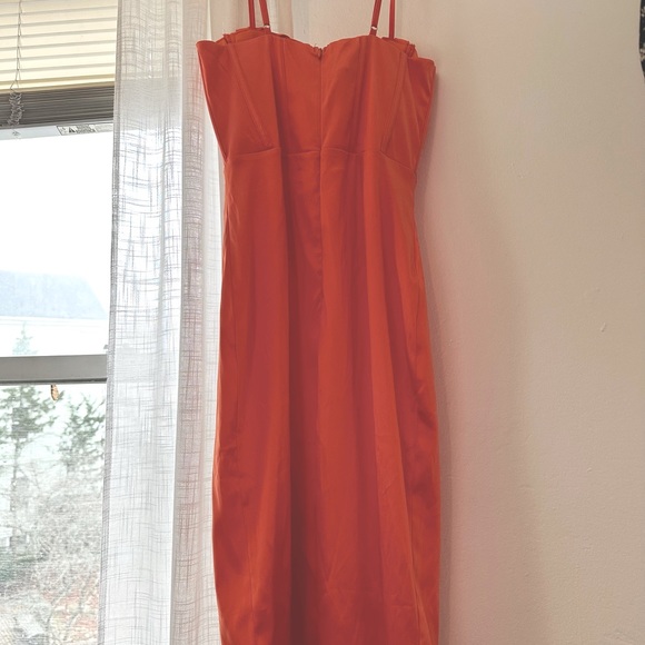 Orange bodycon corset cowl neck midi dress in size Large - Picture 4 of 4